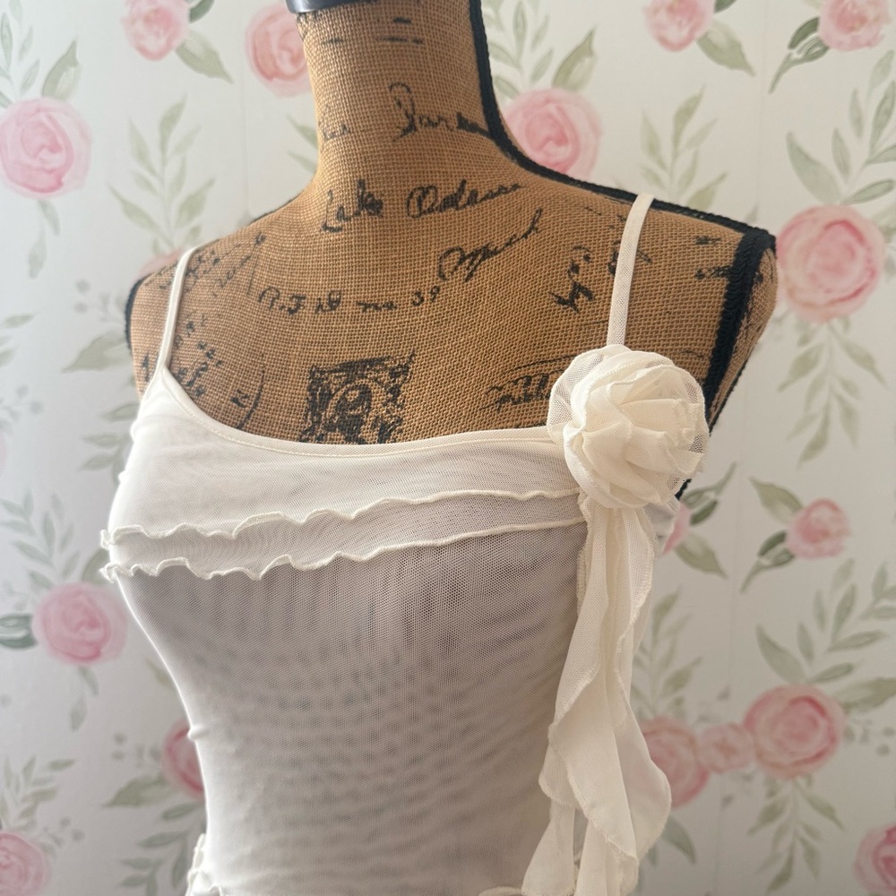 Ivory Sheer Cami With Rose & Ruffle Detail - Picture 3 of 5